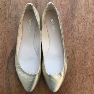 Nine West Gold 8M Flats